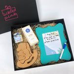 Load image into Gallery viewer, pregnancy hamper gift for mom to be
